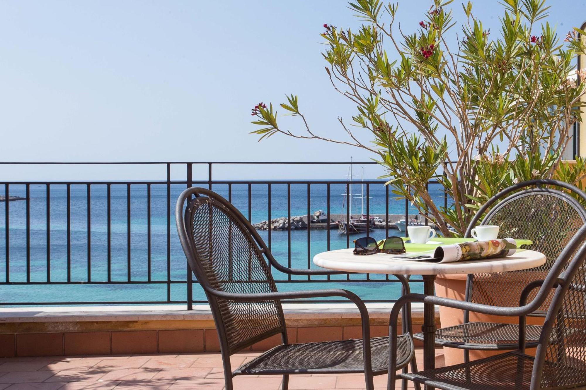 Palermo Mare Holidays Sferracavallo Εξωτερικό φωτογραφία